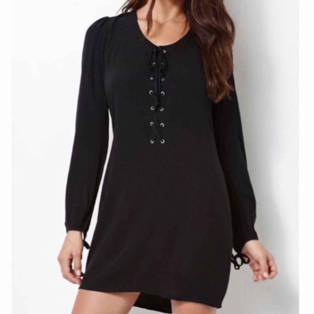 Kendall & Kylie black lace up dress